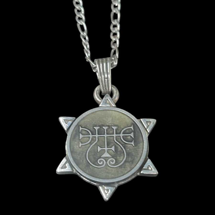 I wove the Demon 16 DUKE ZEPAR and the Secret Seal of Solomon 72 Demons, Lesser Key of Solomon, Goetia, in Silver, 3 x 2.5 cm, 12 g, Art 1875 - Bricks Masons