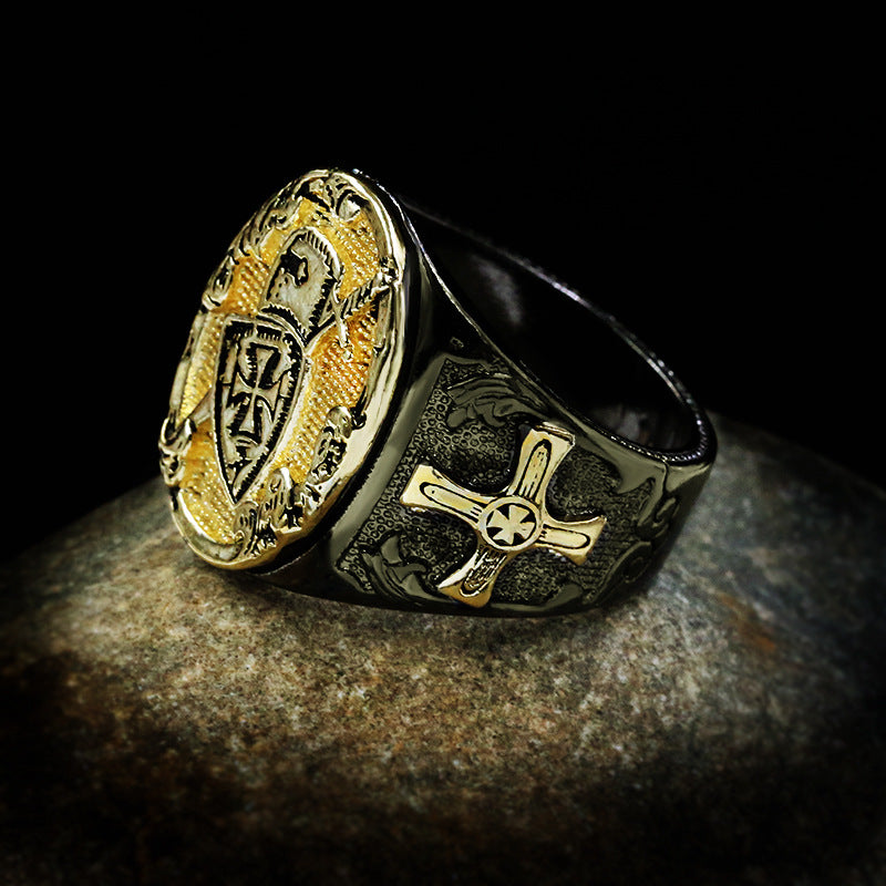 Knights Templar Commandery Ring - Knight & Shield With Cross In Gold - Bricks Masons