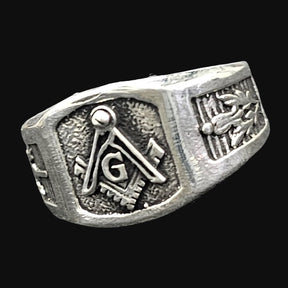 Masonic Ring with Shovel and Plumb Bob in Silver, Masonry Art. 92 - Bricks Masons
