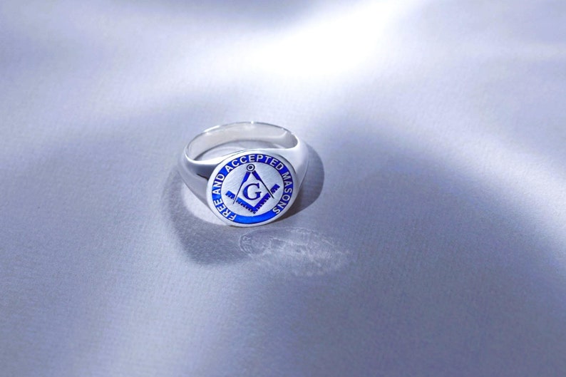 Master Mason Blue Lodge Ring - Sterling Silver With Blue Enamel - Bricks Masons