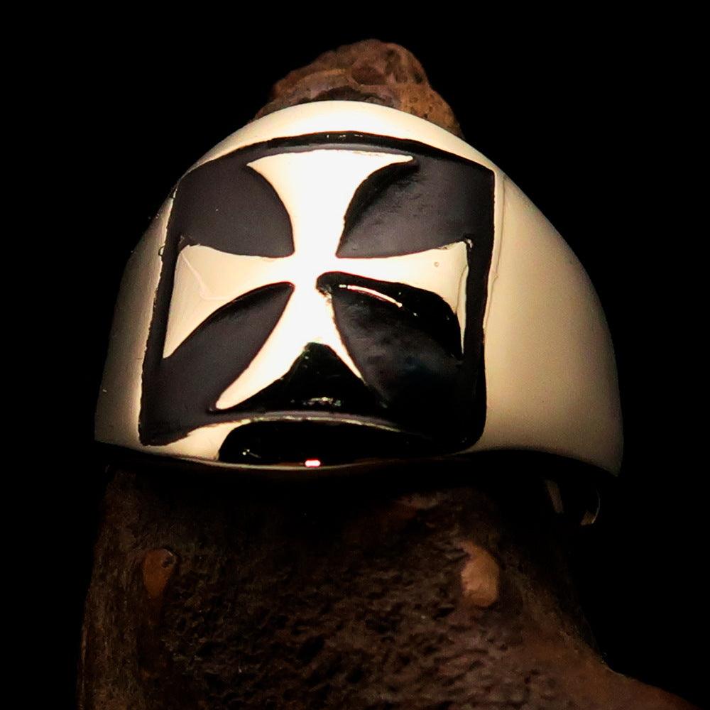 Knights Templar Ring - Black Solid Brass With Cross - Bricks Masons