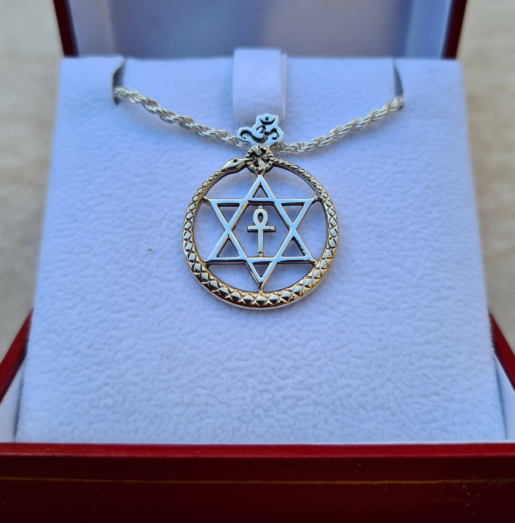 Masonic Necklace - Theosophical Society 14K Gold - Bricks Masons